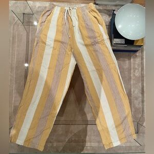 Standard Cloth Yellow Resort Pants Size Small Excellent condition